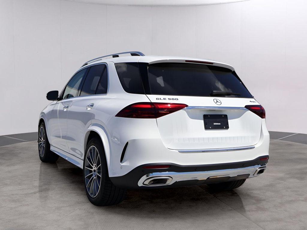 new 2026 Mercedes-Benz GLE 580 car, priced at $96,375