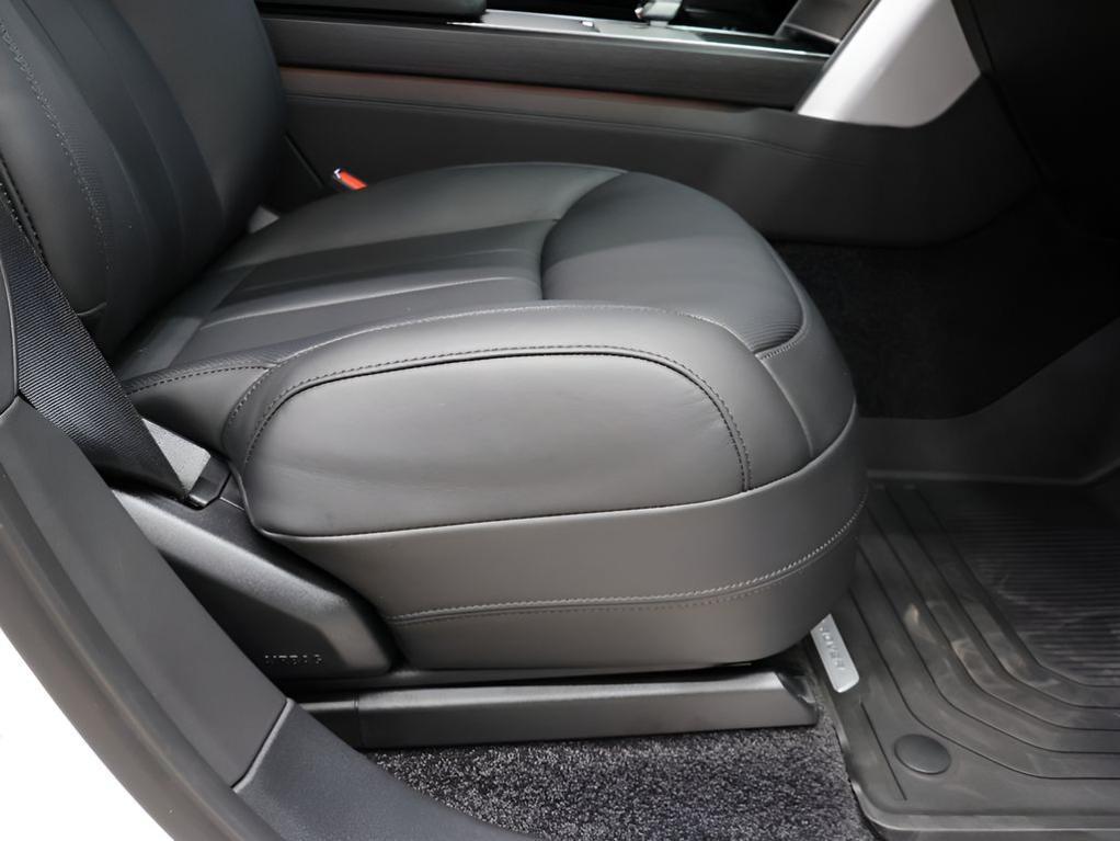 new 2026 Land Rover Range Rover car, priced at $139,870