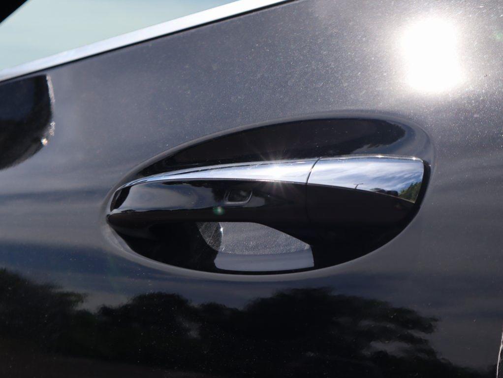 new 2026 Mercedes-Benz GLA 250 car, priced at $51,345