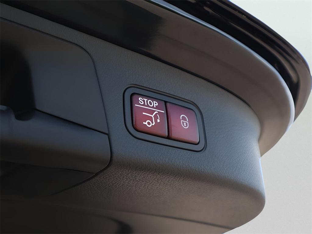 new 2026 Mercedes-Benz GLA 250 car, priced at $51,345