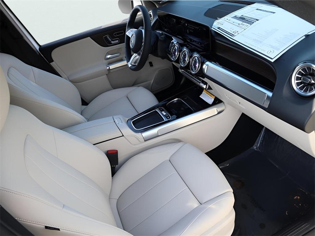 new 2026 Mercedes-Benz GLB 250 car, priced at $55,055