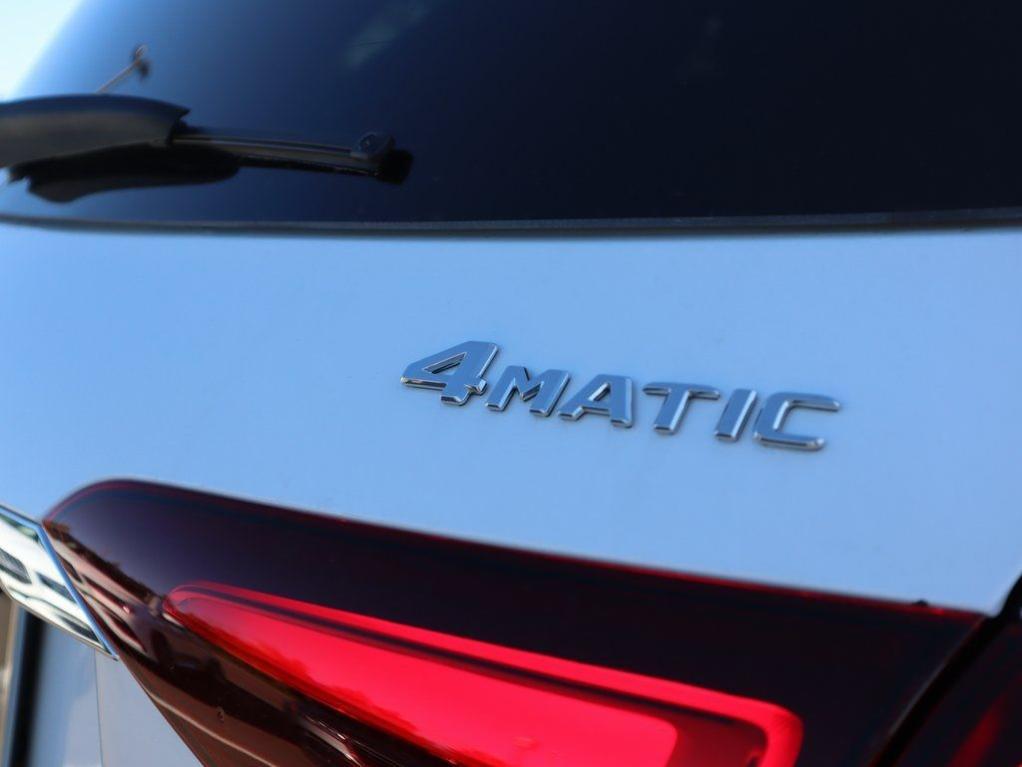 new 2026 Mercedes-Benz GLE 450 car, priced at $88,935