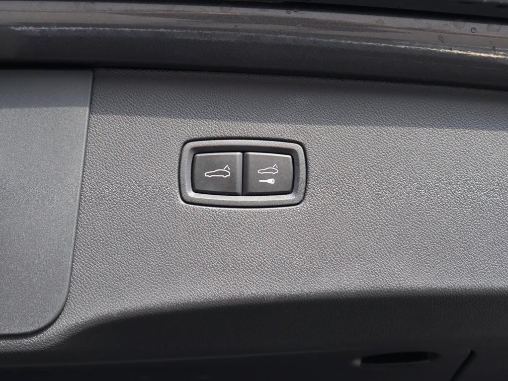 used 2025 Porsche Cayenne car, priced at $105,977