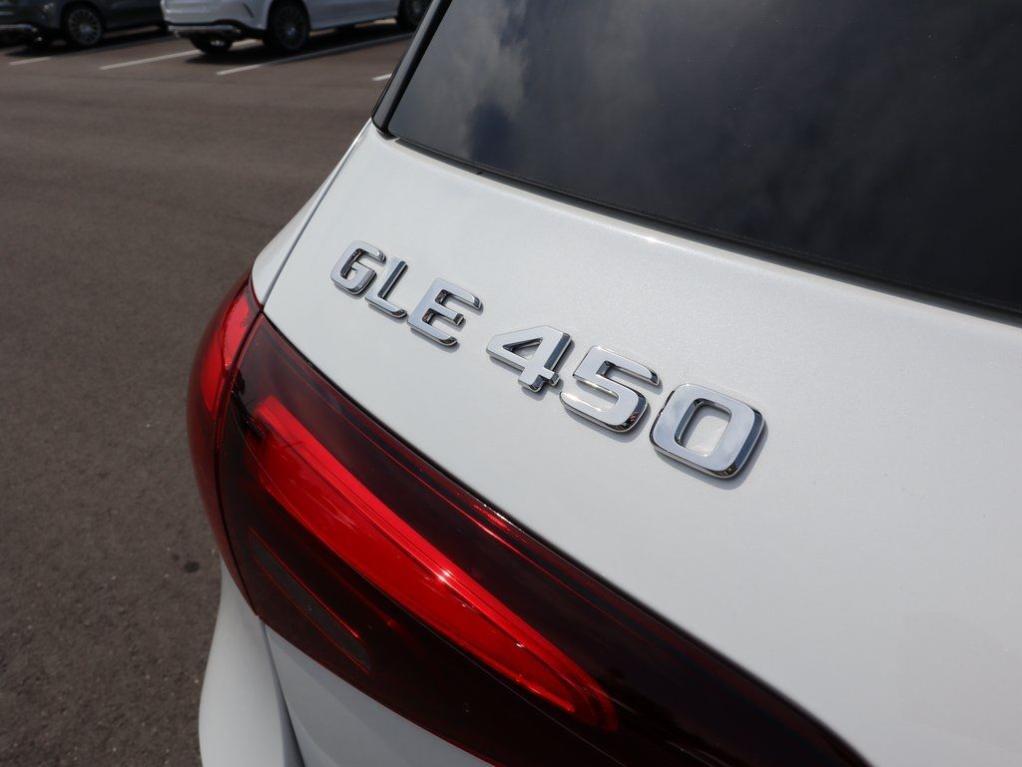 new 2026 Mercedes-Benz GLE 450 car, priced at $84,825