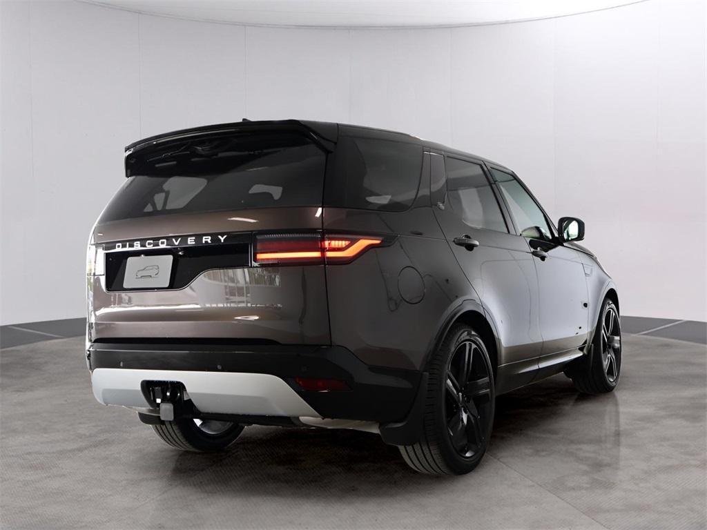 used 2025 Land Rover Discovery car, priced at $76,977