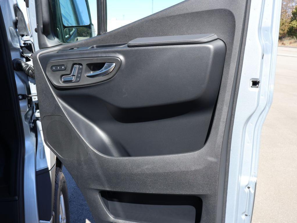 new 2026 Mercedes-Benz Sprinter 2500 car, priced at $84,616