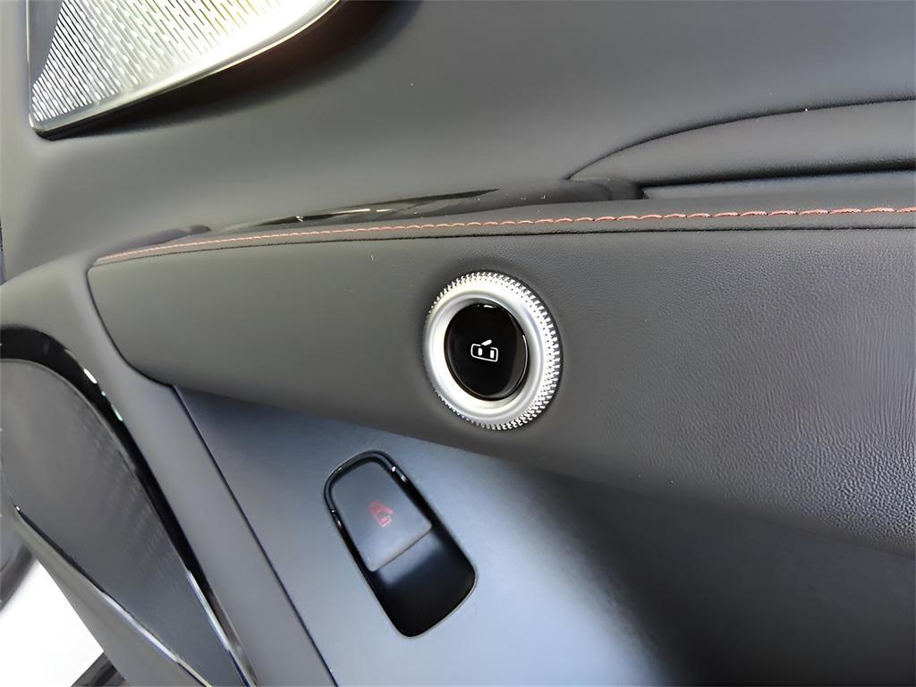 new 2025 Maserati Grecale Folgore car, priced at $72,090