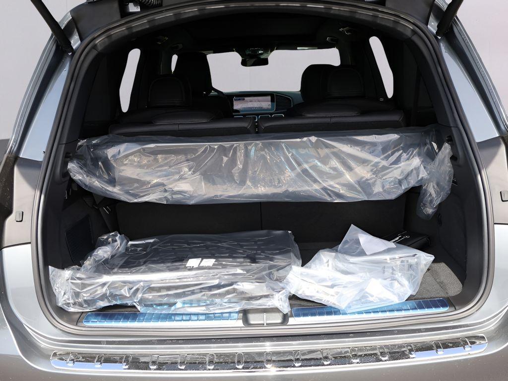 new 2026 Mercedes-Benz GLS 450 car, priced at $101,685