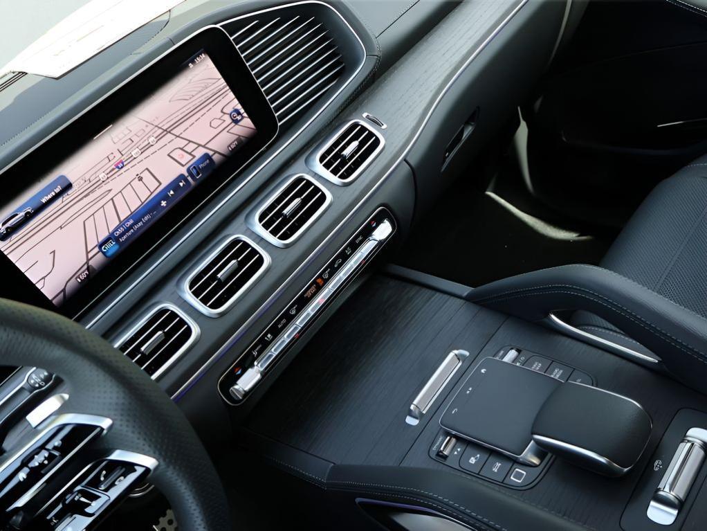 new 2026 Mercedes-Benz GLS 450 car, priced at $101,685
