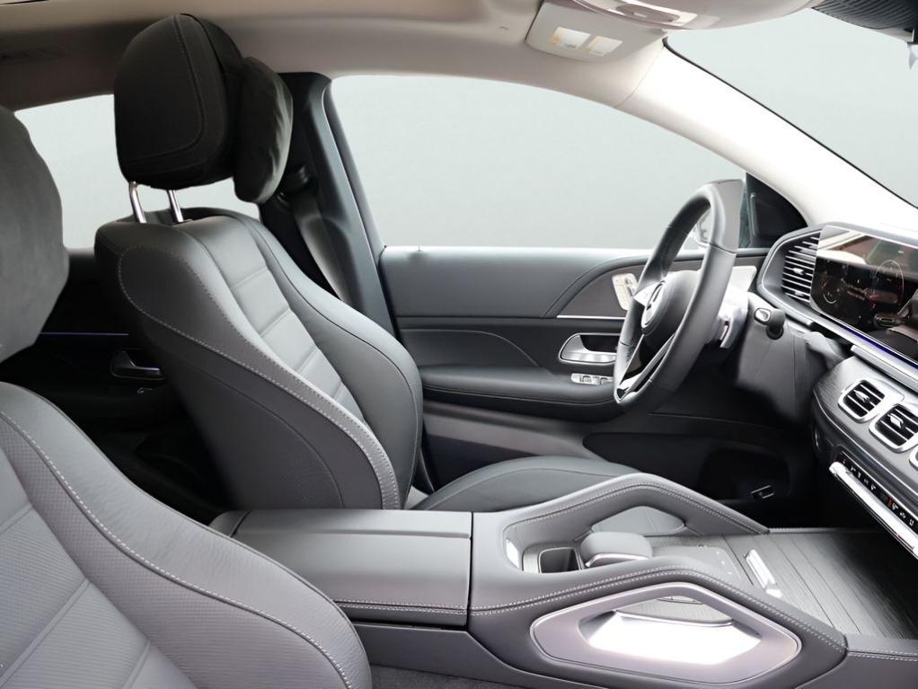 new 2026 Mercedes-Benz GLE 450 car, priced at $92,350