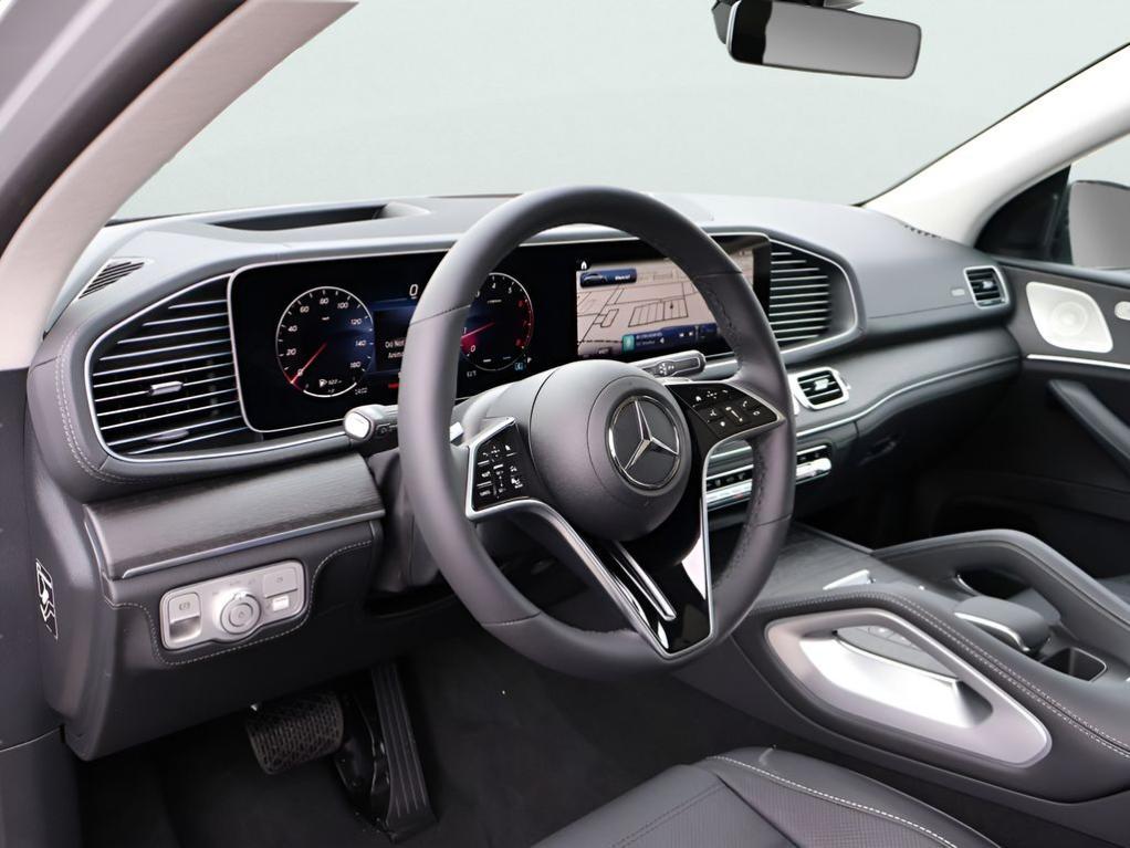 new 2026 Mercedes-Benz GLE 450 car, priced at $92,350
