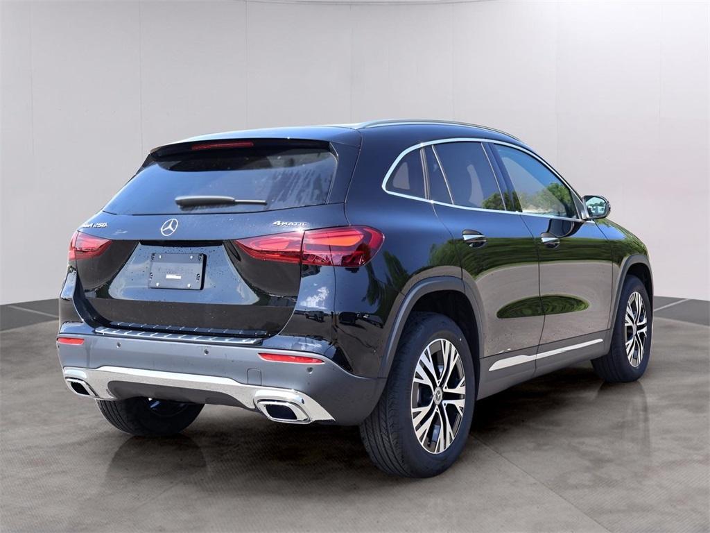 new 2025 Mercedes-Benz GLA 250 car, priced at $47,295