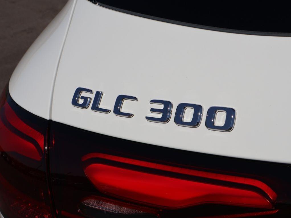 new 2026 Mercedes-Benz GLC 300 car, priced at $61,735