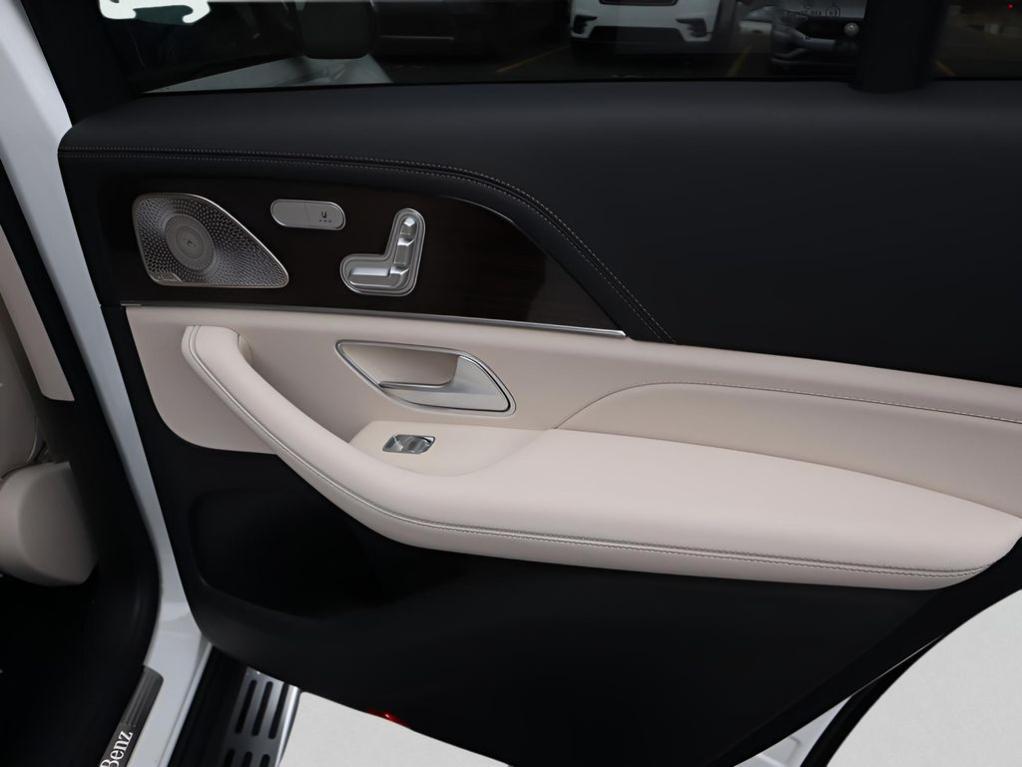 new 2026 Mercedes-Benz GLS 450 car, priced at $102,110