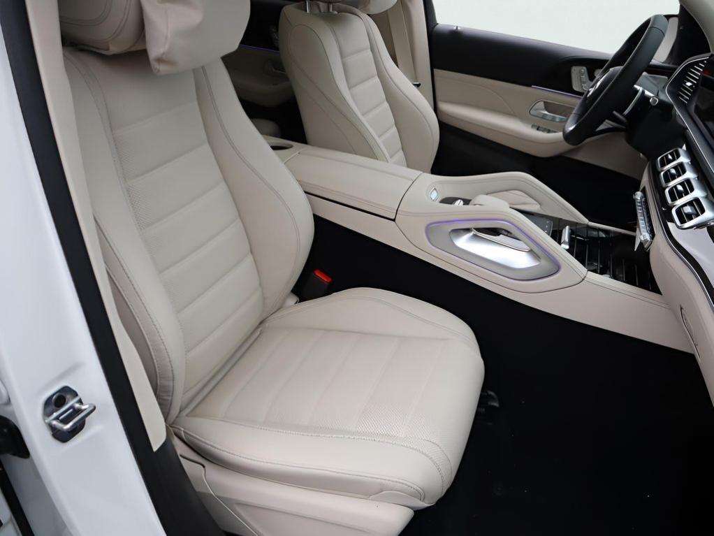 new 2026 Mercedes-Benz GLS 450 car, priced at $102,110
