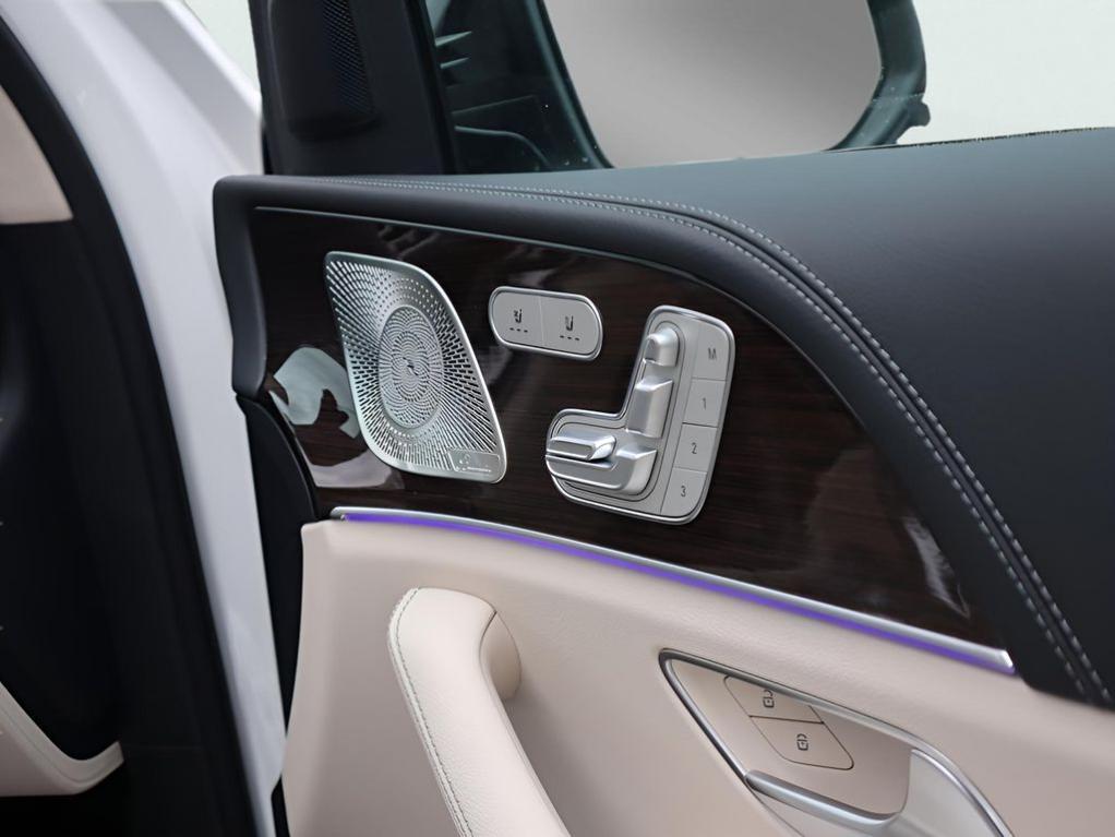 new 2026 Mercedes-Benz GLS 450 car, priced at $102,110
