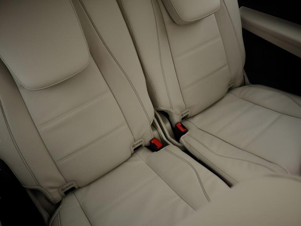 new 2026 Mercedes-Benz GLS 450 car, priced at $102,110