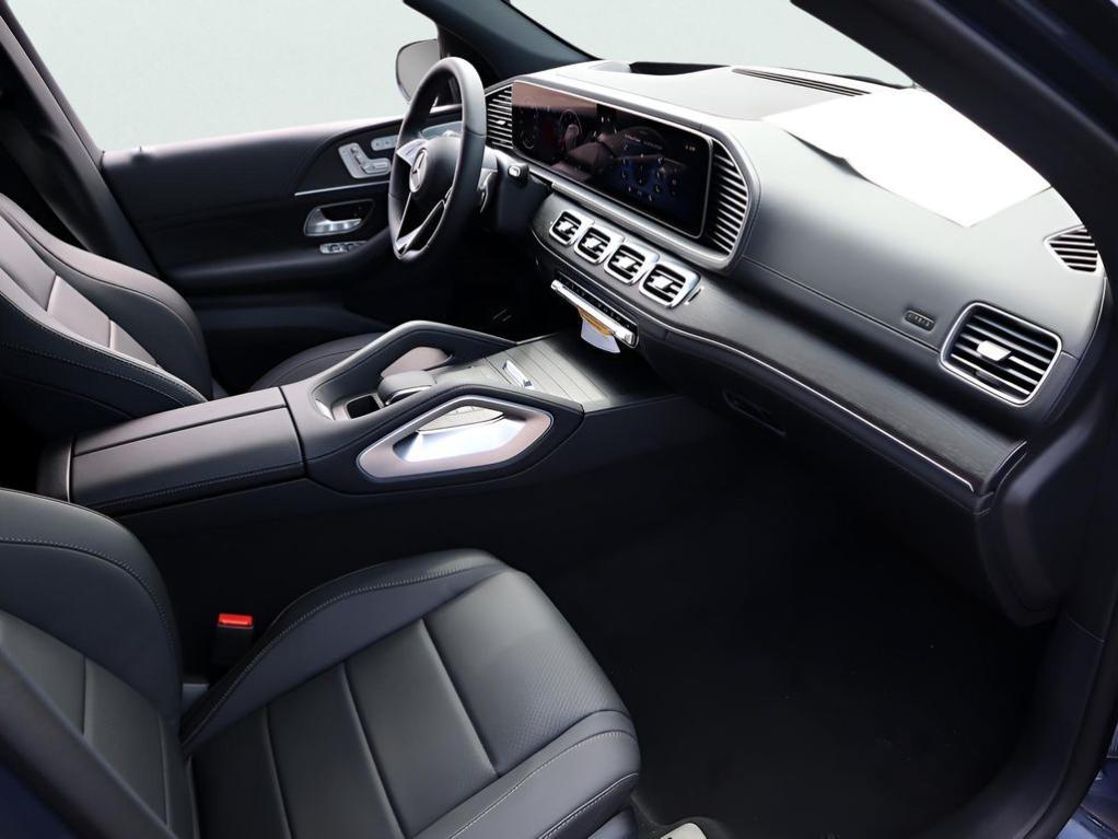 new 2026 Mercedes-Benz GLE 450 car, priced at $85,040