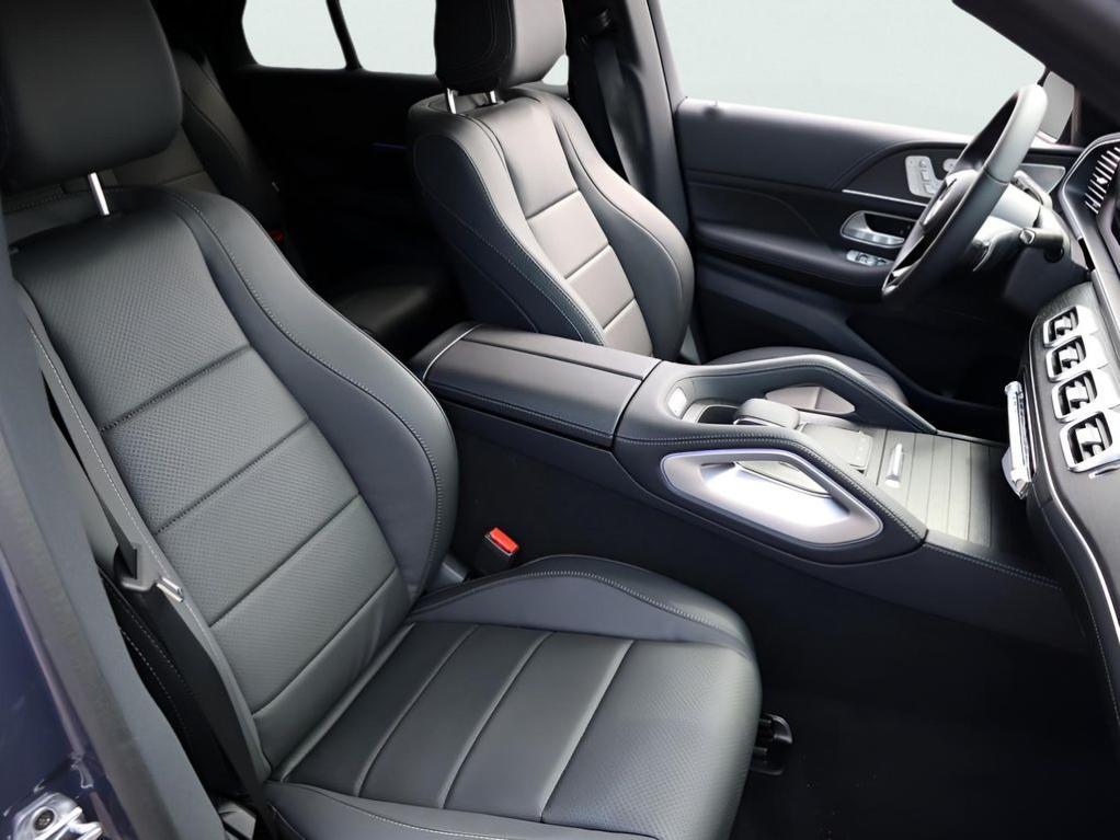 new 2026 Mercedes-Benz GLE 450 car, priced at $85,040