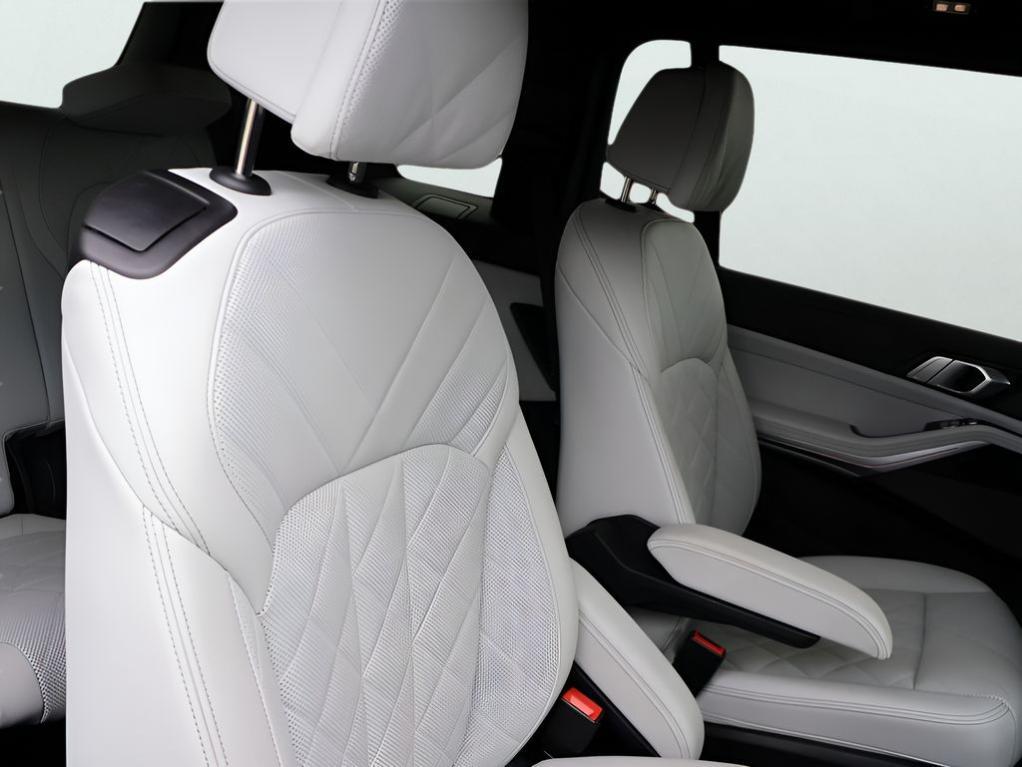 used 2023 BMW X7 car, priced at $57,777
