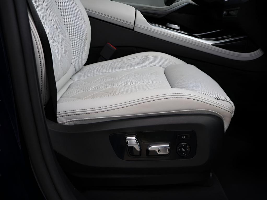 used 2023 BMW X7 car, priced at $57,777