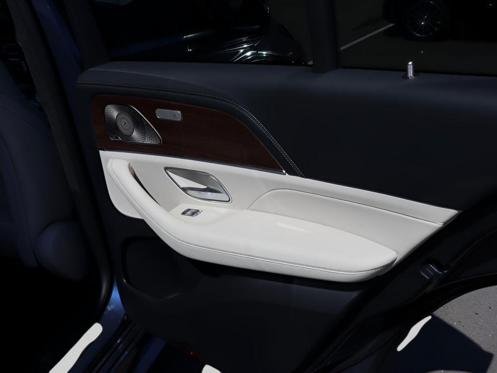 new 2026 Mercedes-Benz GLE 450 car, priced at $86,995