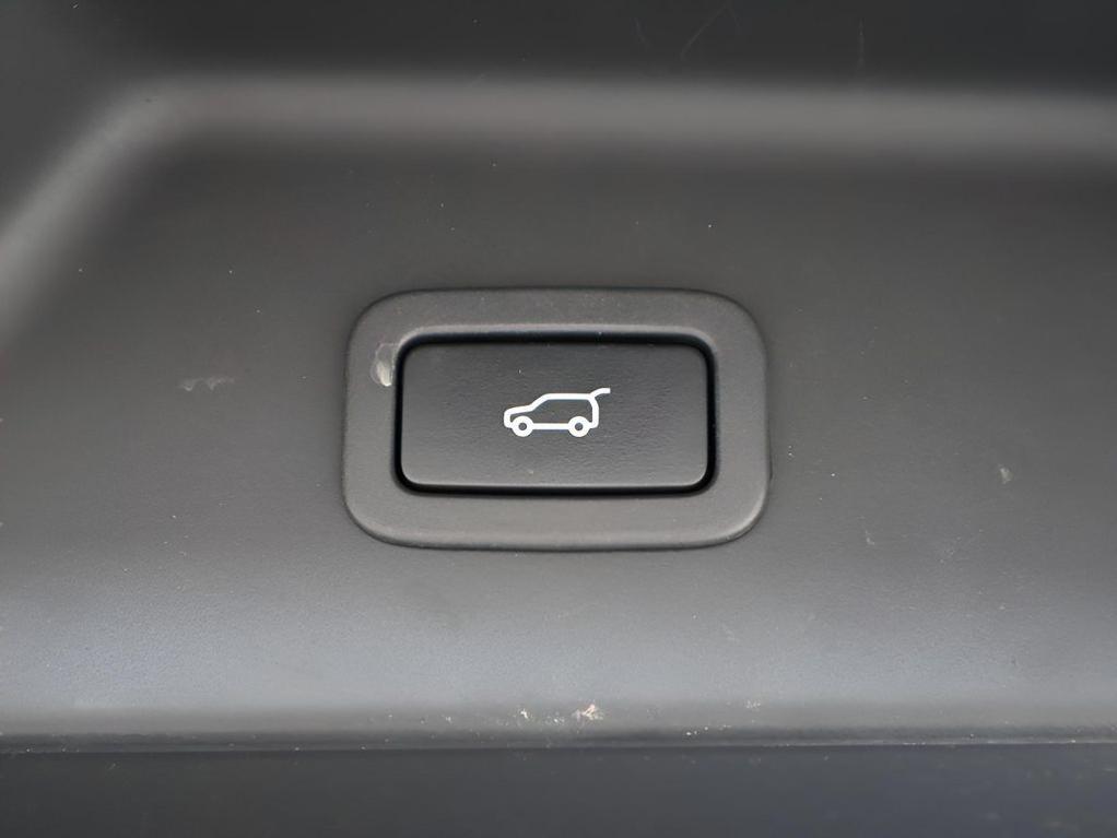 used 2021 Land Rover Range Rover car, priced at $35,777