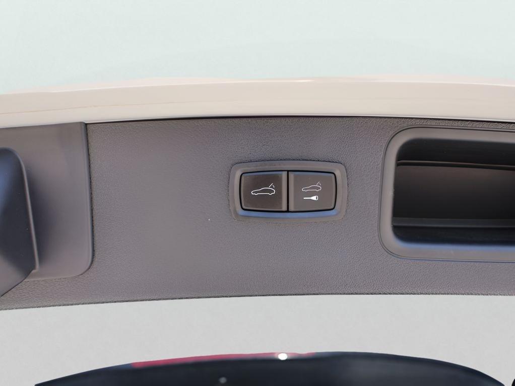 used 2023 Land Rover Range Rover Sport car, priced at $69,977