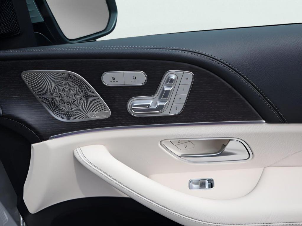 new 2026 Mercedes-Benz GLE 450 car, priced at $89,675