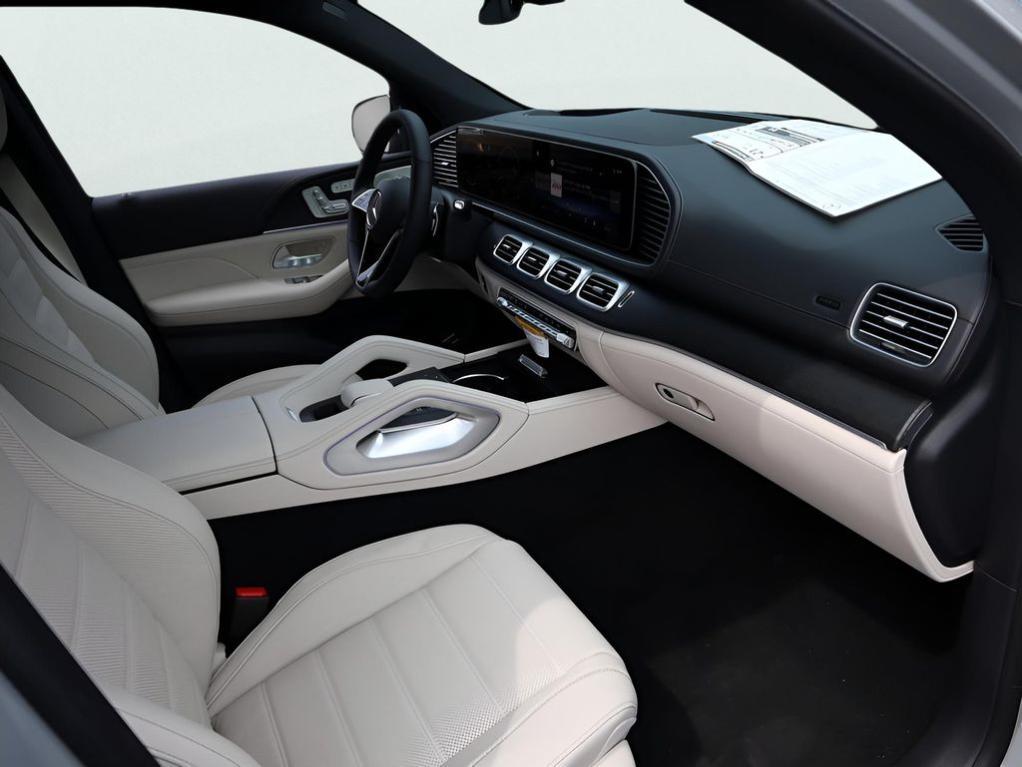 new 2026 Mercedes-Benz GLE 450 car, priced at $89,675