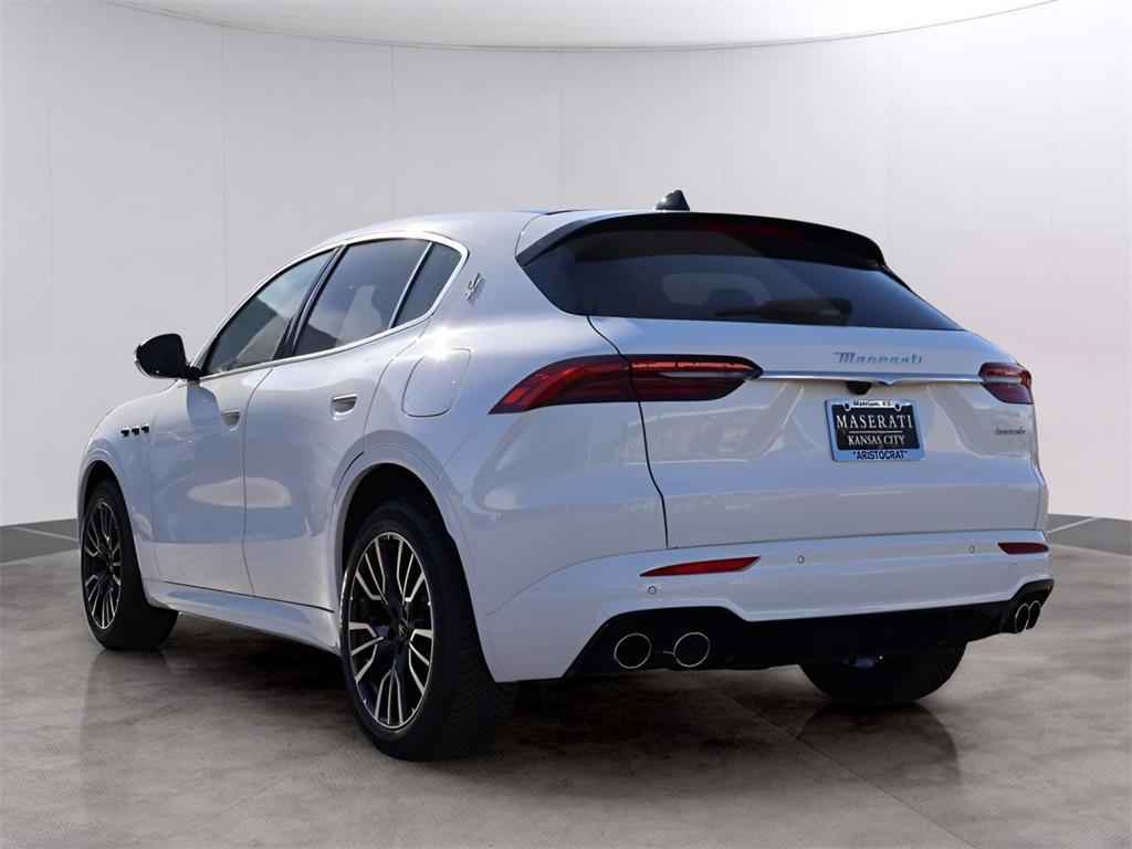 new 2025 Maserati Grecale car, priced at $82,085