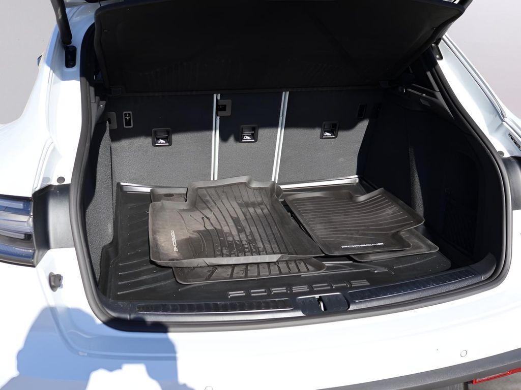 used 2024 Porsche Macan car, priced at $59,777