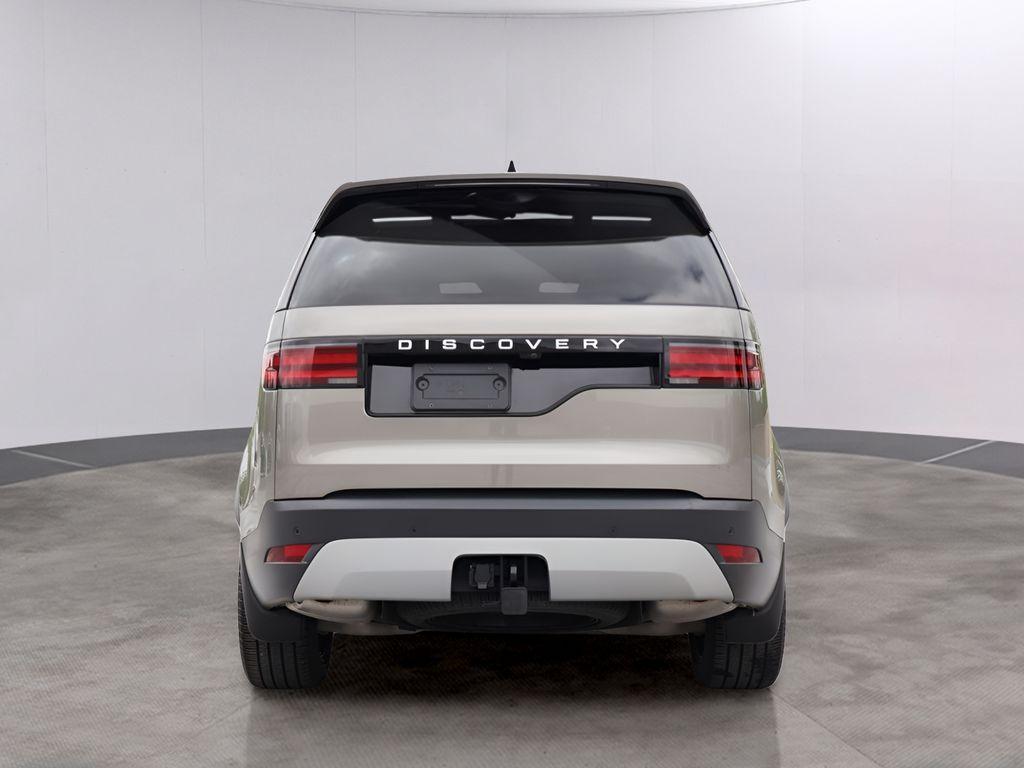 used 2025 Land Rover Discovery car, priced at $54,477