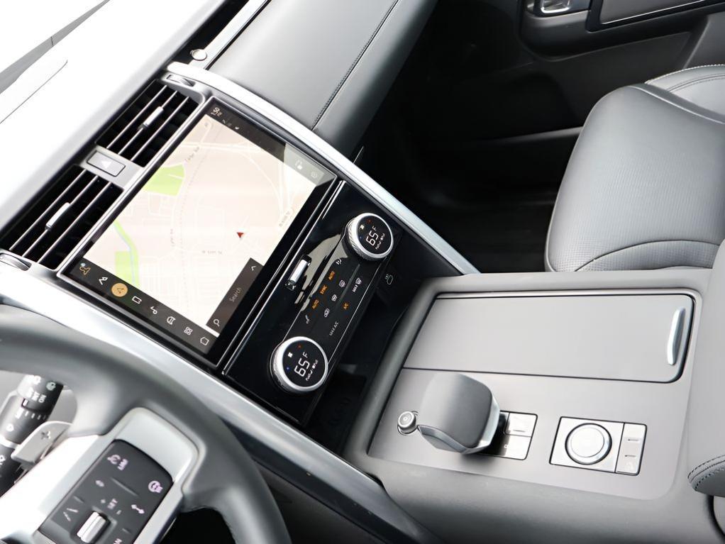 used 2025 Land Rover Discovery car, priced at $54,477