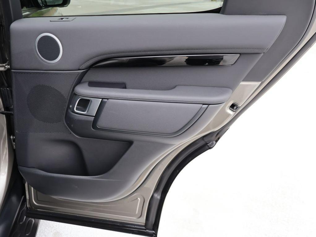 used 2025 Land Rover Discovery car, priced at $54,477