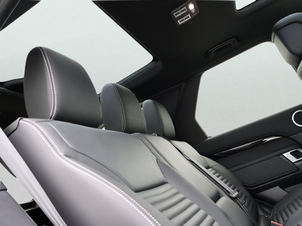 used 2025 Land Rover Discovery car, priced at $54,477