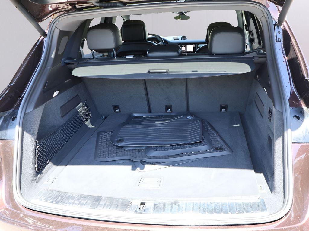 used 2022 Porsche Cayenne car, priced at $74,777