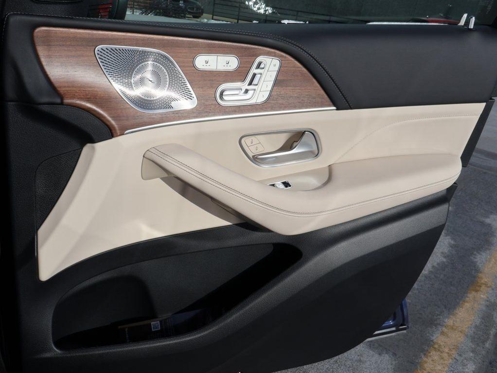 new 2026 Mercedes-Benz AMG GLE 63 car, priced at $140,435