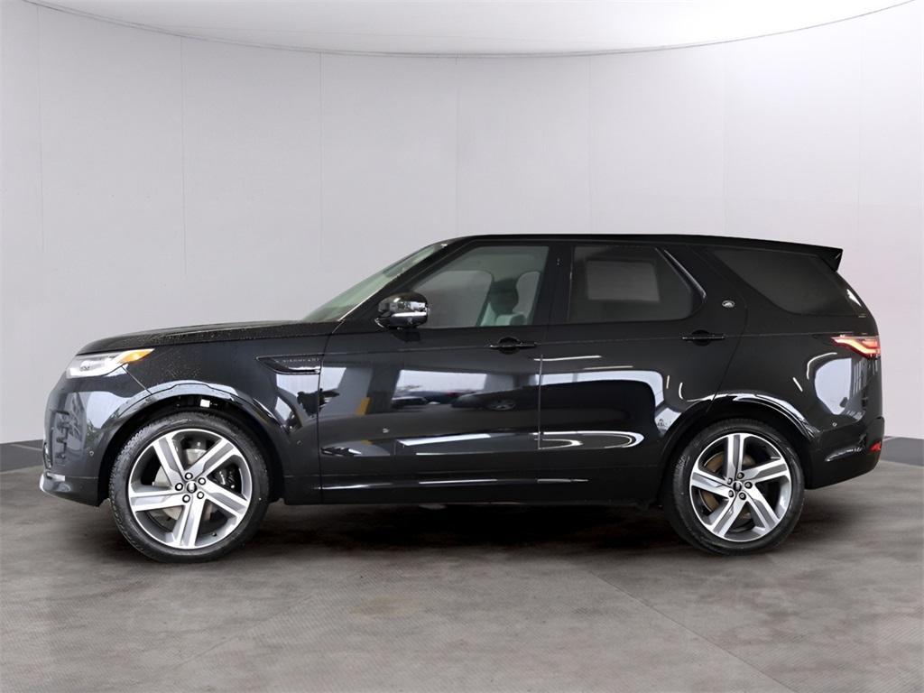 new 2025 Land Rover Discovery car, priced at $84,888