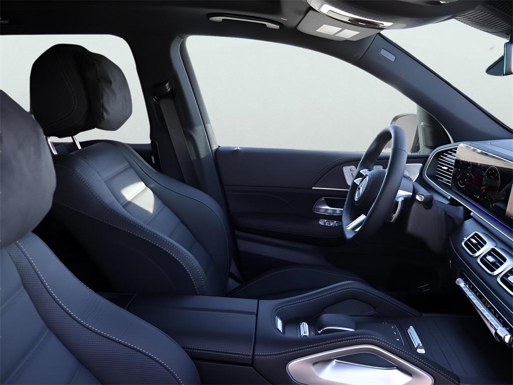 new 2026 Mercedes-Benz GLS 450 car, priced at $101,485