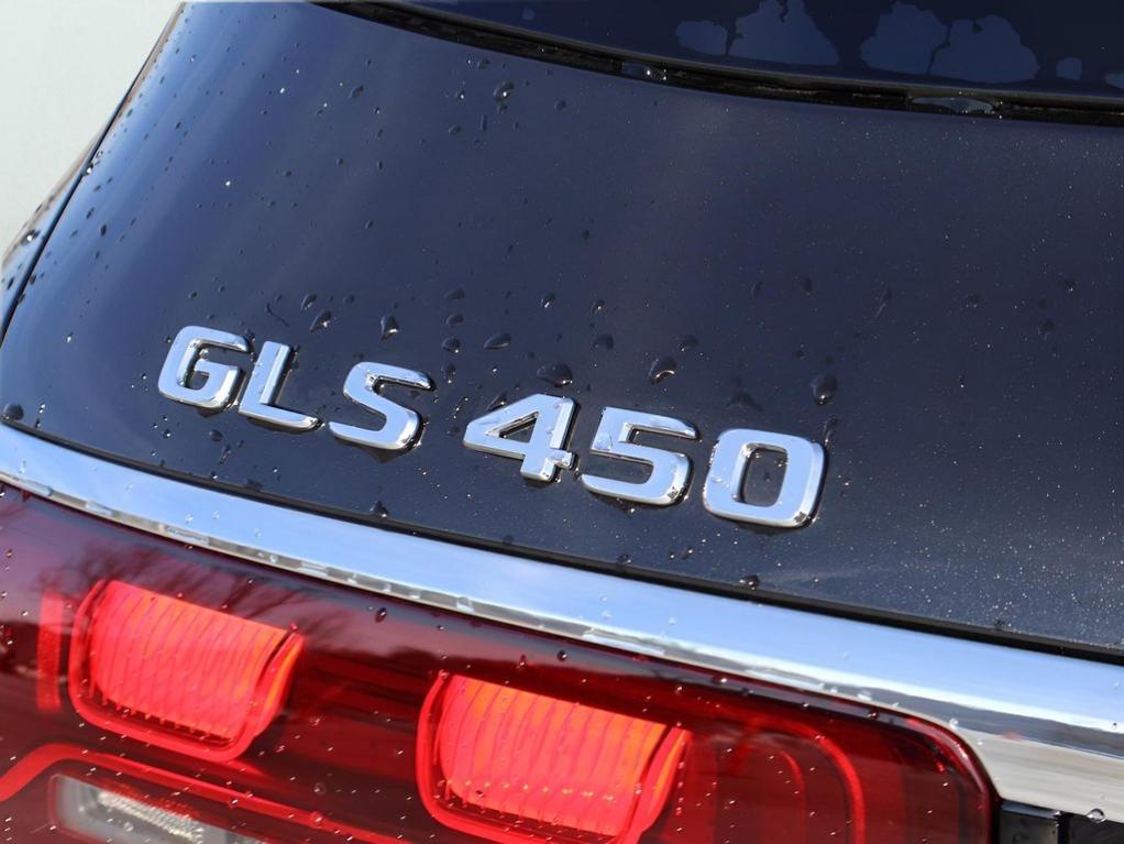 new 2026 Mercedes-Benz GLS 450 car, priced at $101,485
