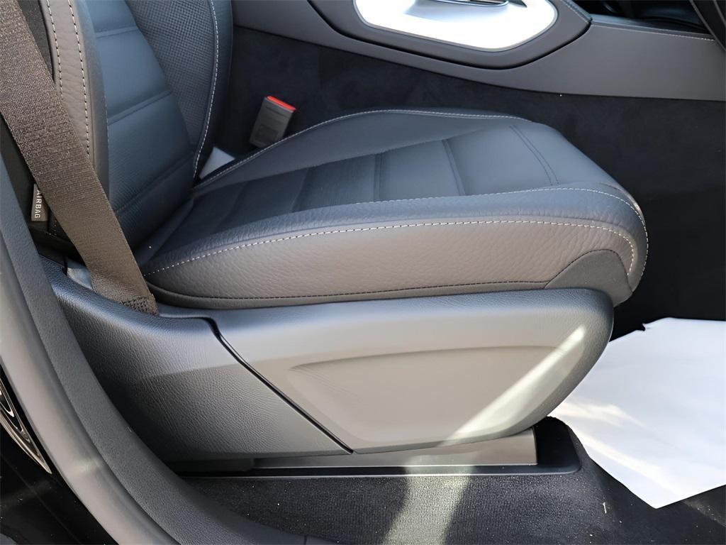 new 2026 Mercedes-Benz GLS 450 car, priced at $101,485