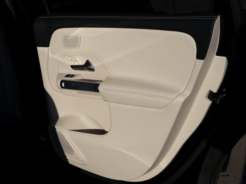 new 2026 Mercedes-Benz GLB 250 car, priced at $52,835