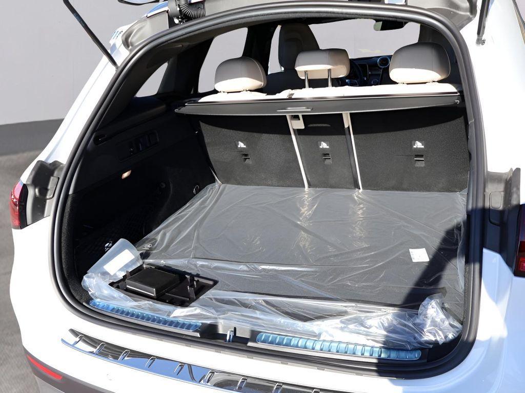 new 2026 Mercedes-Benz GLC 300 car, priced at $65,825