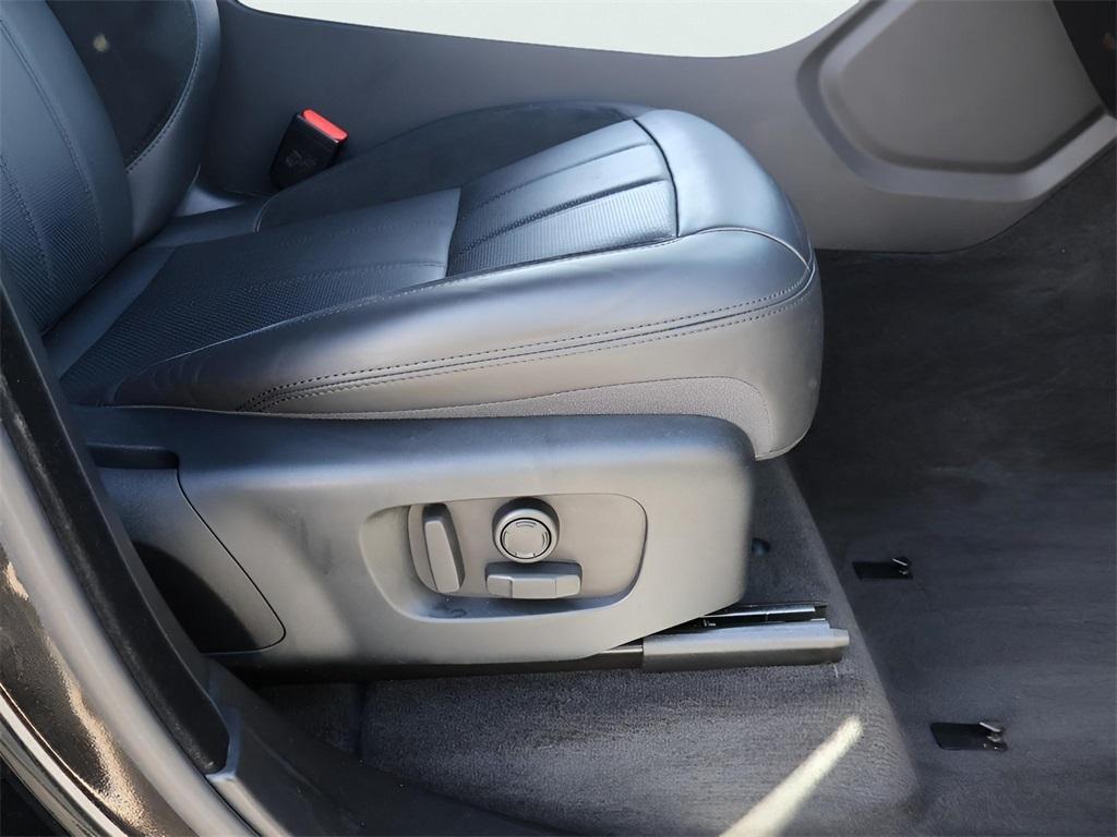 used 2020 Land Rover Range Rover Sport car, priced at $36,977