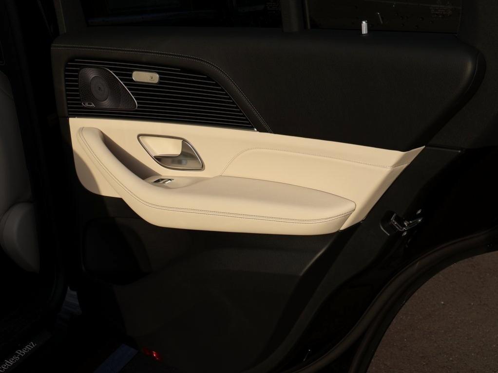 new 2026 Mercedes-Benz GLE 350 car, priced at $82,815