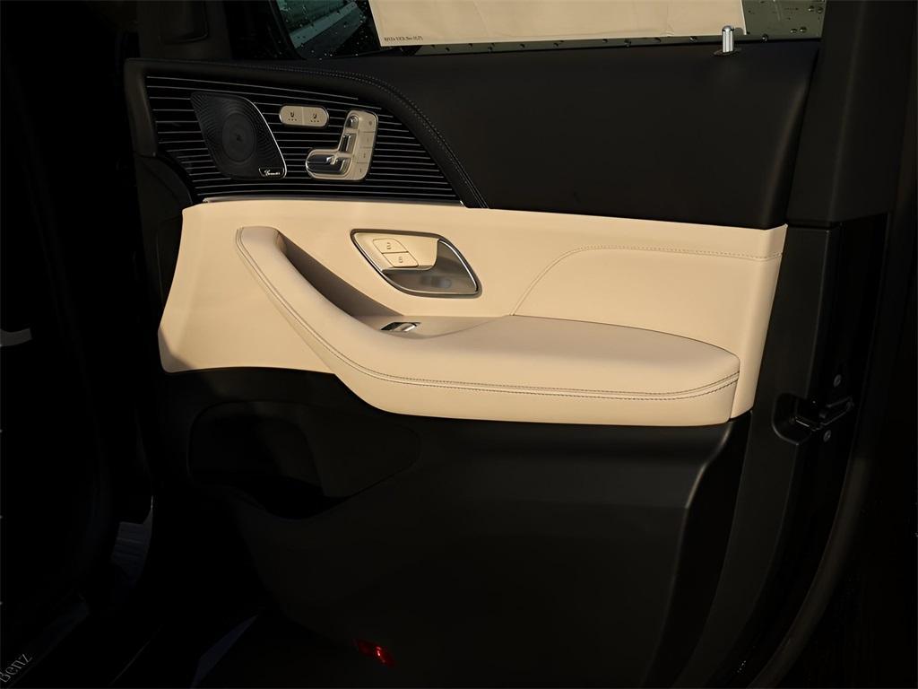 new 2026 Mercedes-Benz GLE 350 car, priced at $82,815