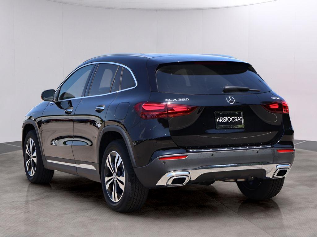 new 2026 Mercedes-Benz GLA 250 car, priced at $50,300
