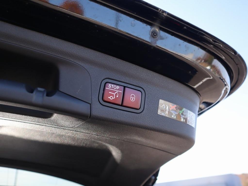 new 2026 Mercedes-Benz GLE 350 car, priced at $71,165