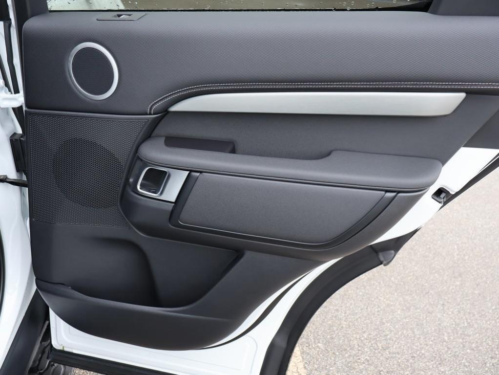 used 2025 Land Rover Discovery car, priced at $66,977